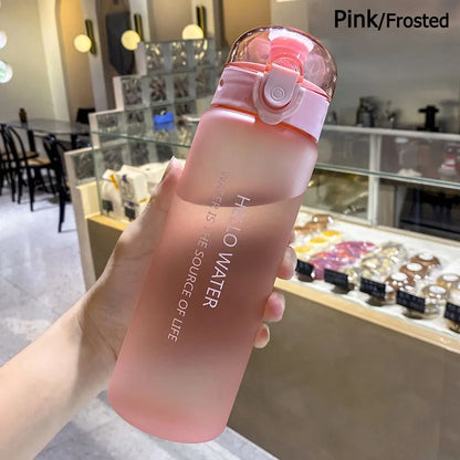 Bouteille d’eau 780ml – Étanche & élégante | Idéale pour le sport, la salle de gym et vos déplacements