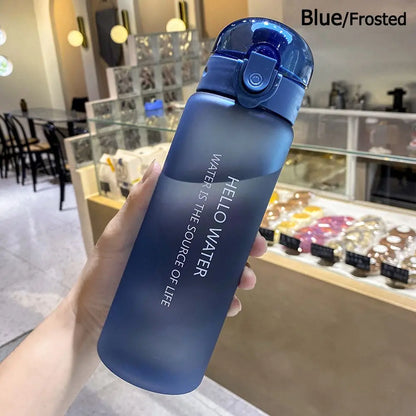 Bouteille d’eau 780ml – Étanche & élégante | Idéale pour le sport, la salle de gym et vos déplacements